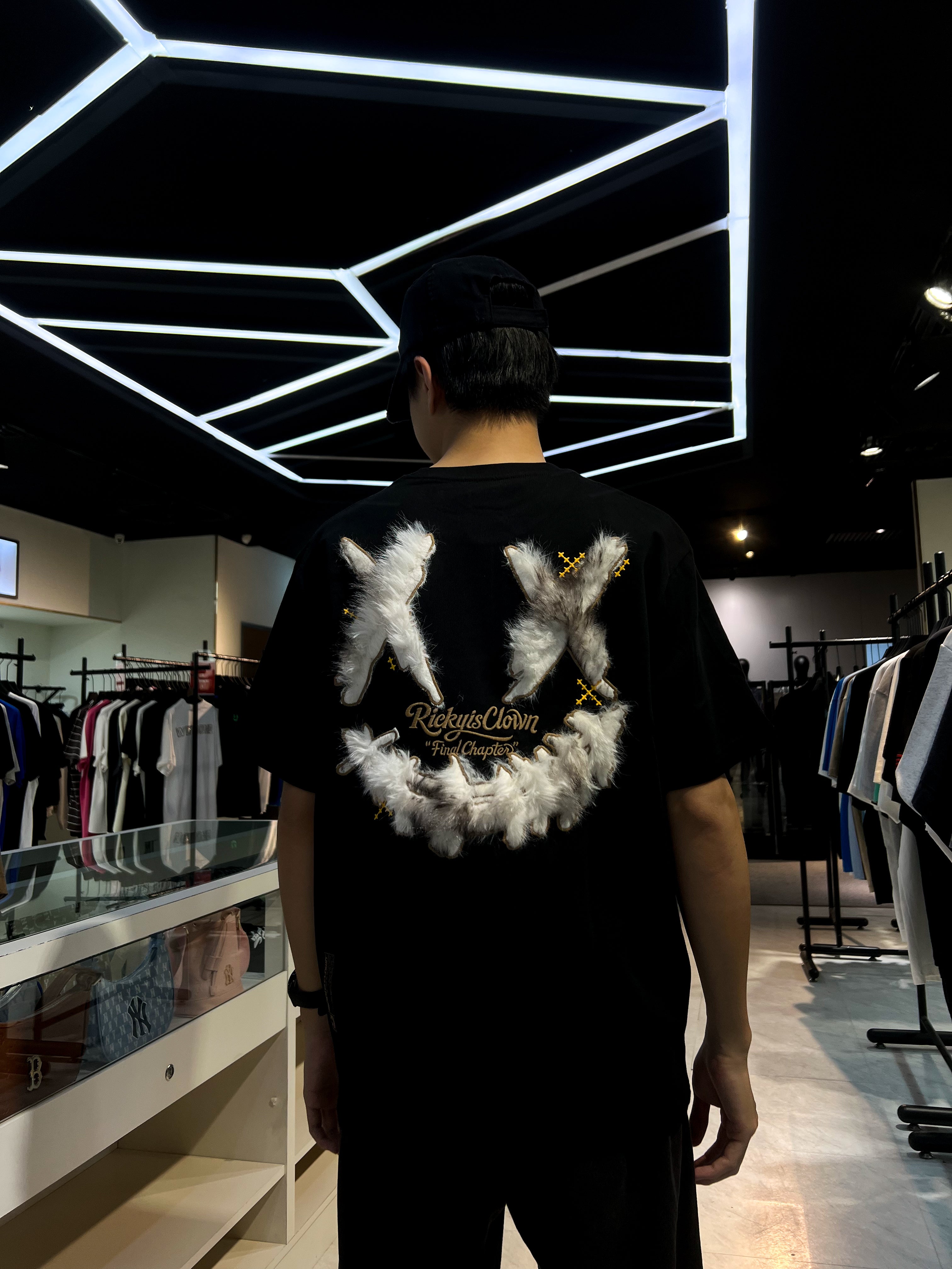 RICKYISCLOWN WARM HILL FUR CLOWN TEE BLACK