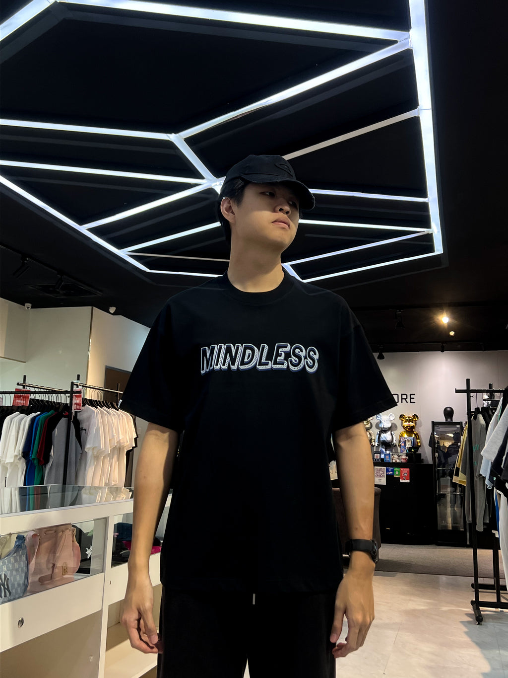 MINDLESS 019BK TEE BLACK