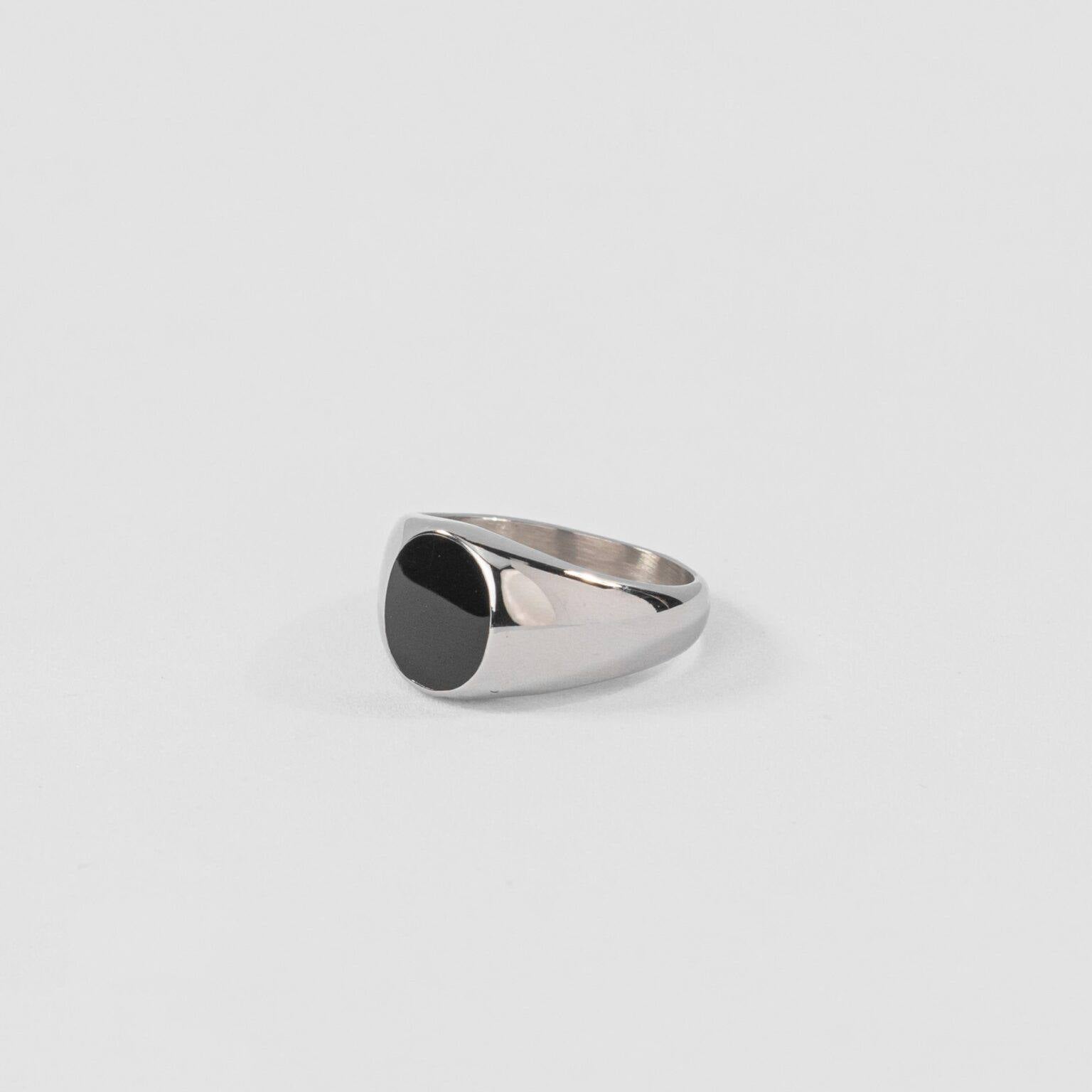 Onyx Stone Ring (Silver)