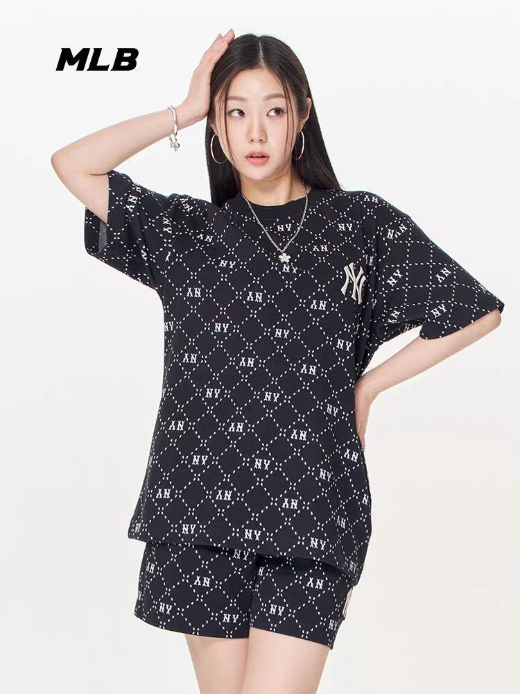 MLB FULL MONOGRAM CLASSIC NY YANKEES TEE BLACK