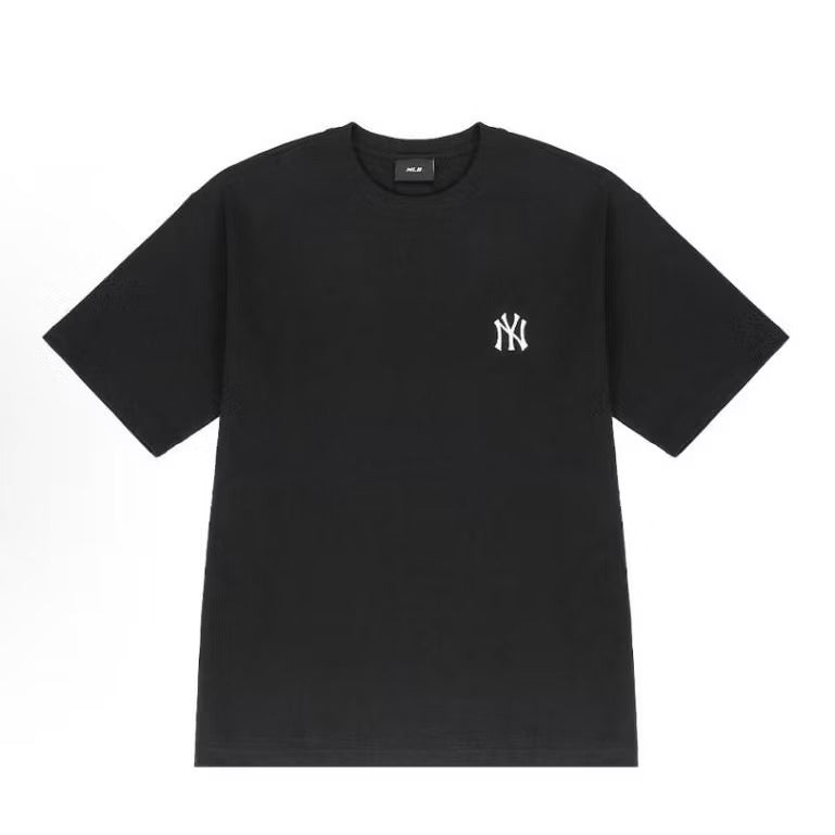 MLB SQUARE MONOGRAM WHITE LOGO BLACK TEE