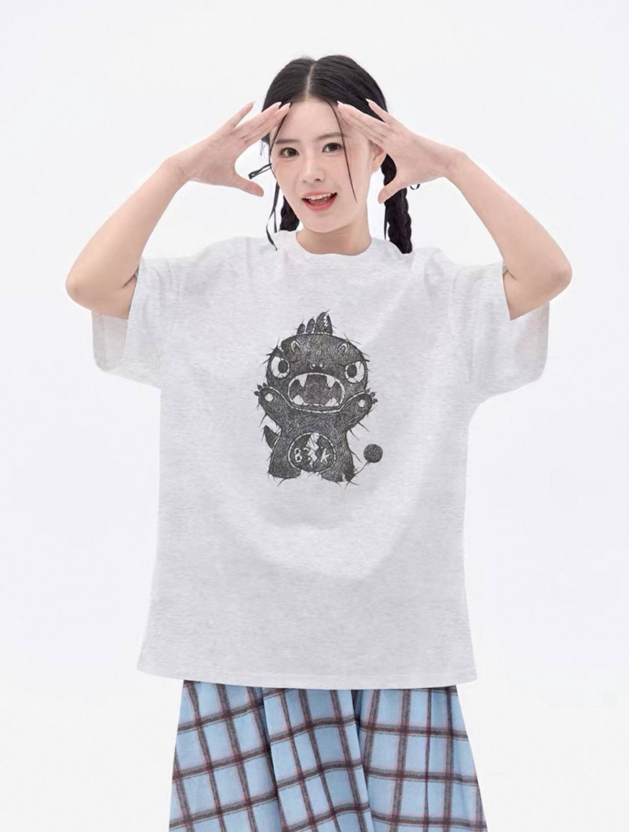 BTK DRAWINGS SMALL LOGO TEE GREY
