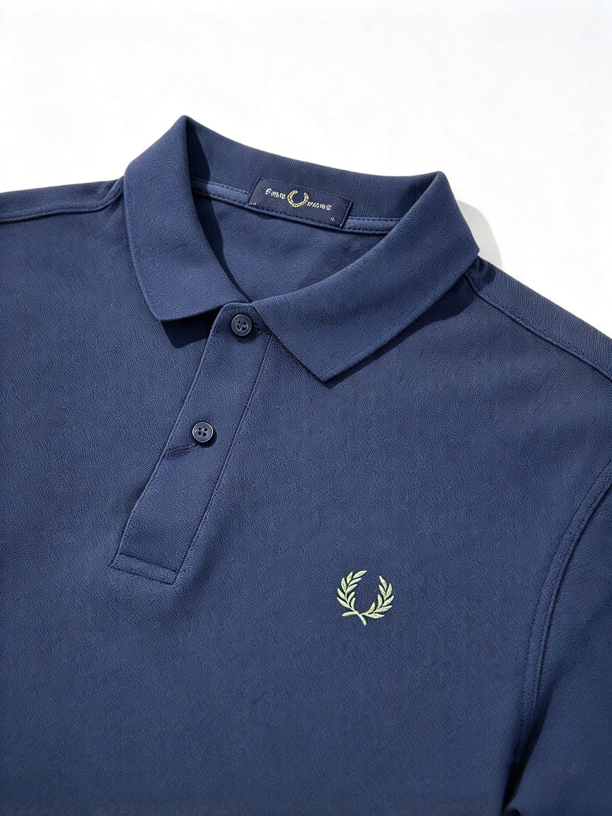 FRED PERRY (classic logo polo shirt) (navy tee, moss green logo)