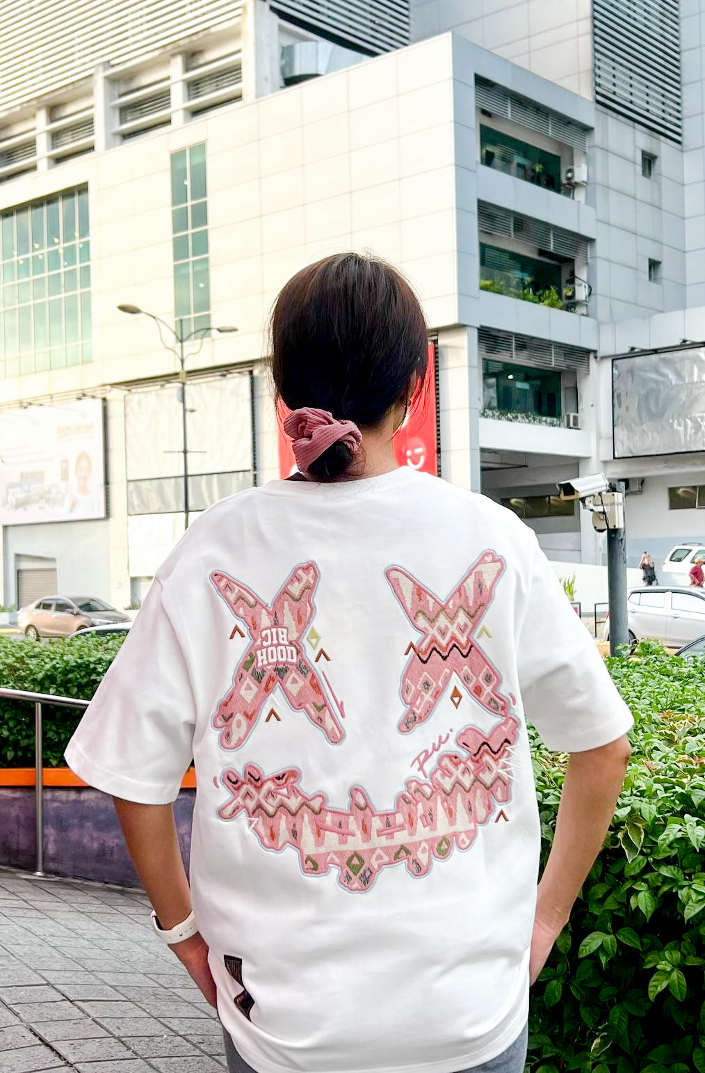 RICKYISCLOWN PINK EMBROIDERY RIC HOOD WHITE T SHIRT