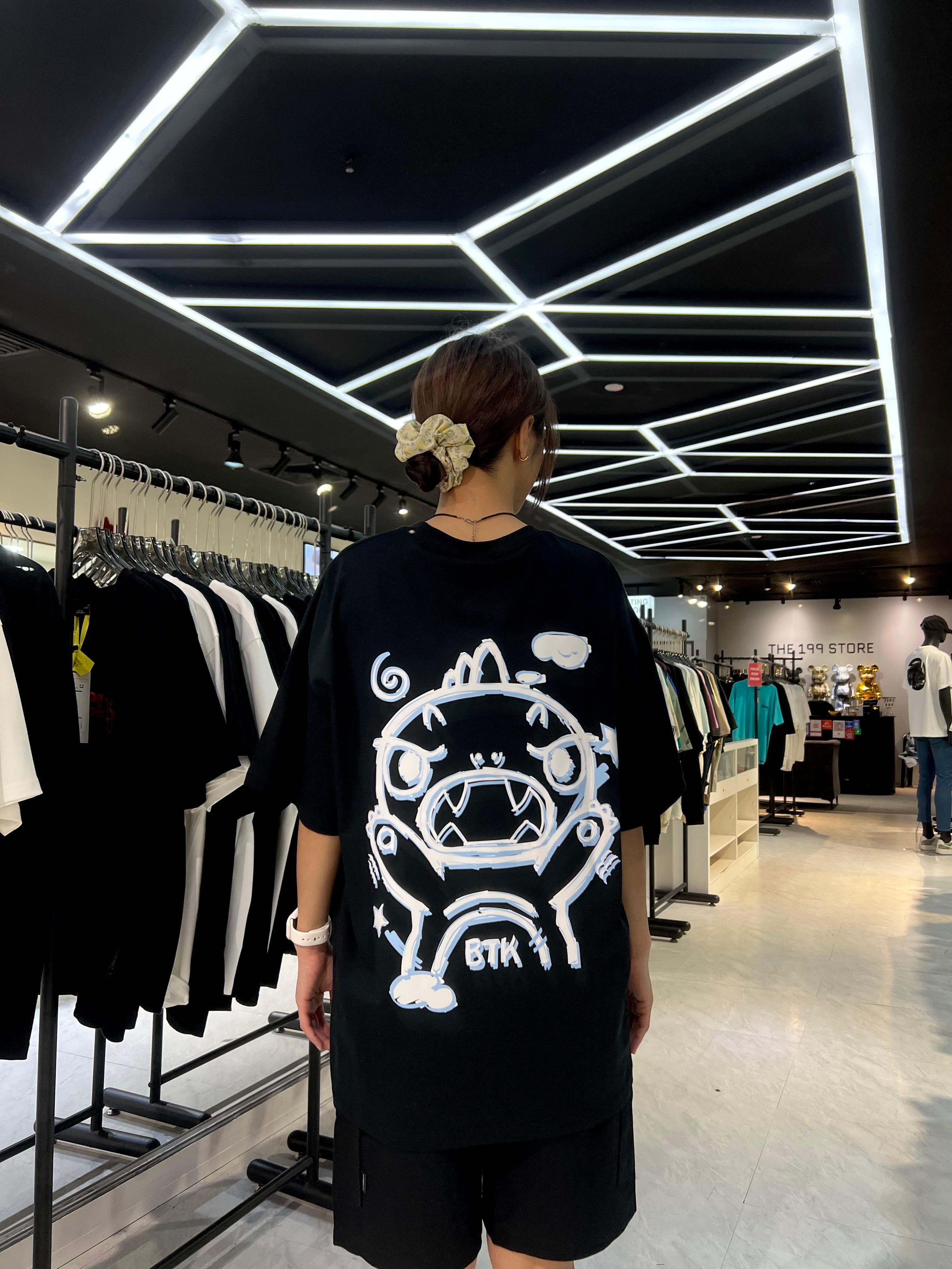 BTK ICEBERG LOGO TEE BLACK