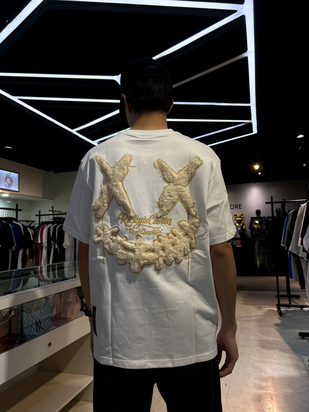 RICKYISCLOWN WHITE CUT FURRY CLOWN TEE WHITE