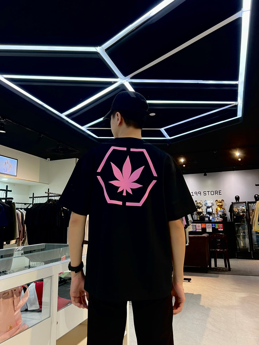Stoned & Co. Genetic Hexagon Tee Black Pink