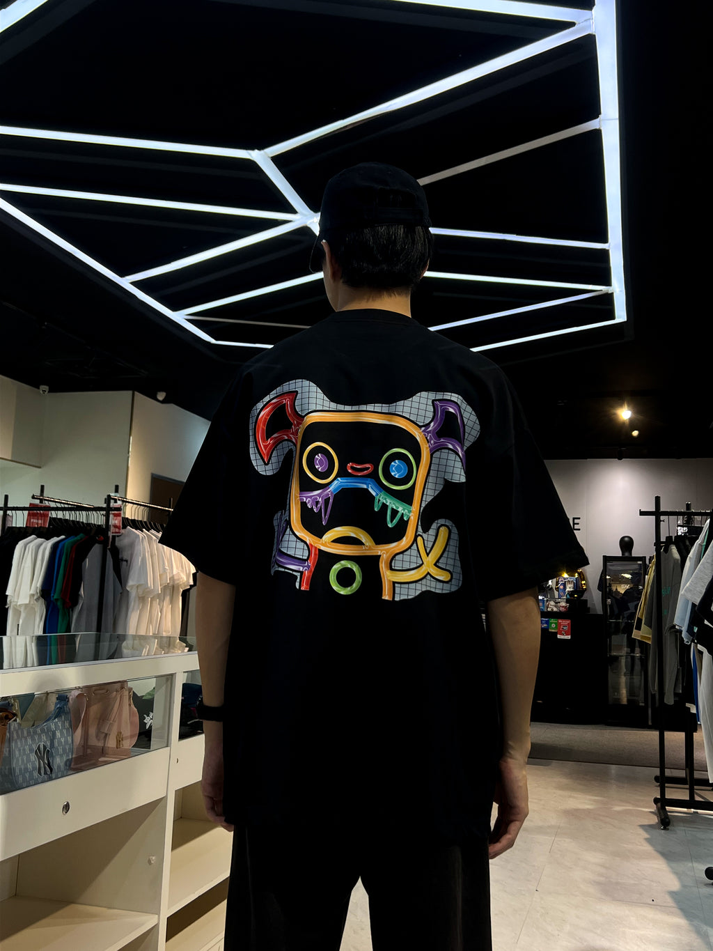 MINDLESS MULTICOLOUR LOGO TEE BLACK