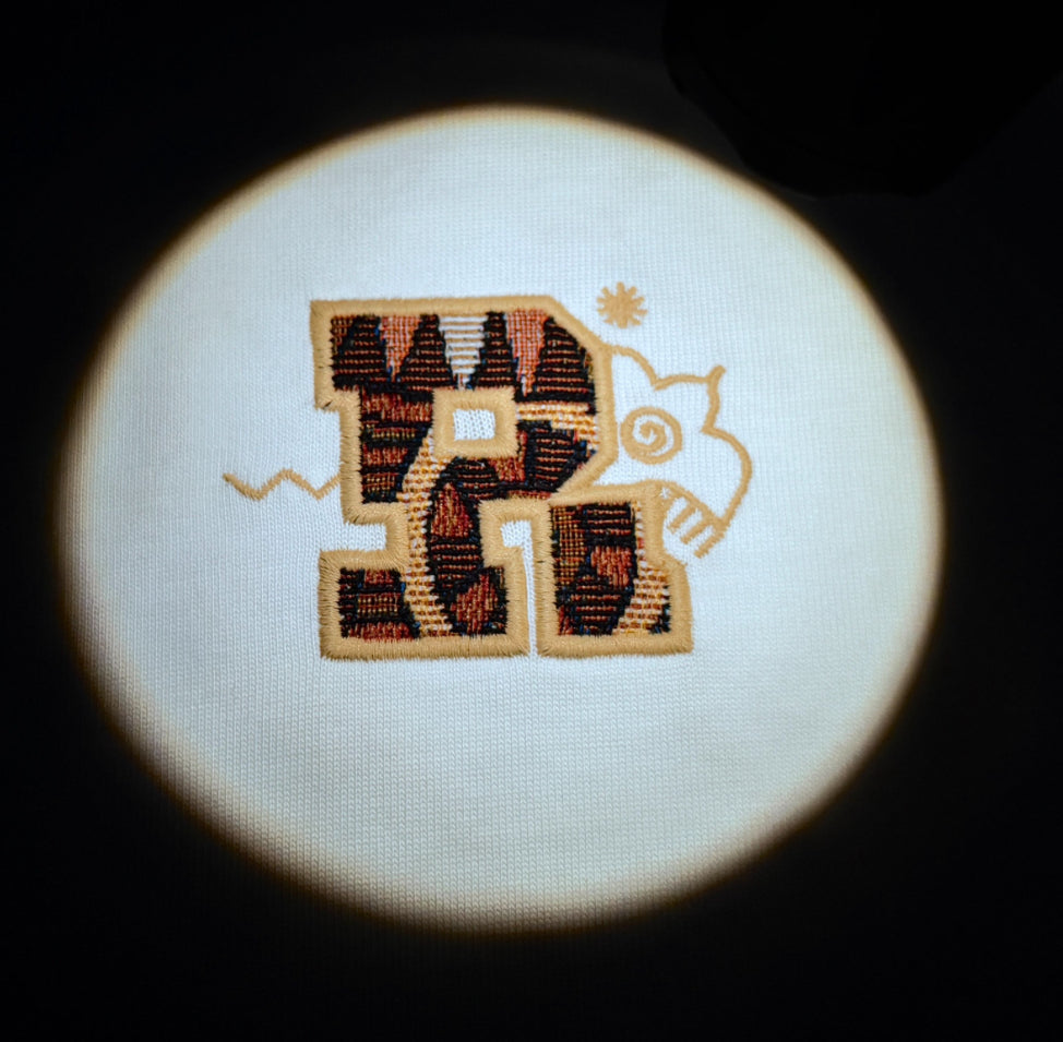 RICKYISCLOWN BROWN BOHO EMBROIDERY WHITE TEE