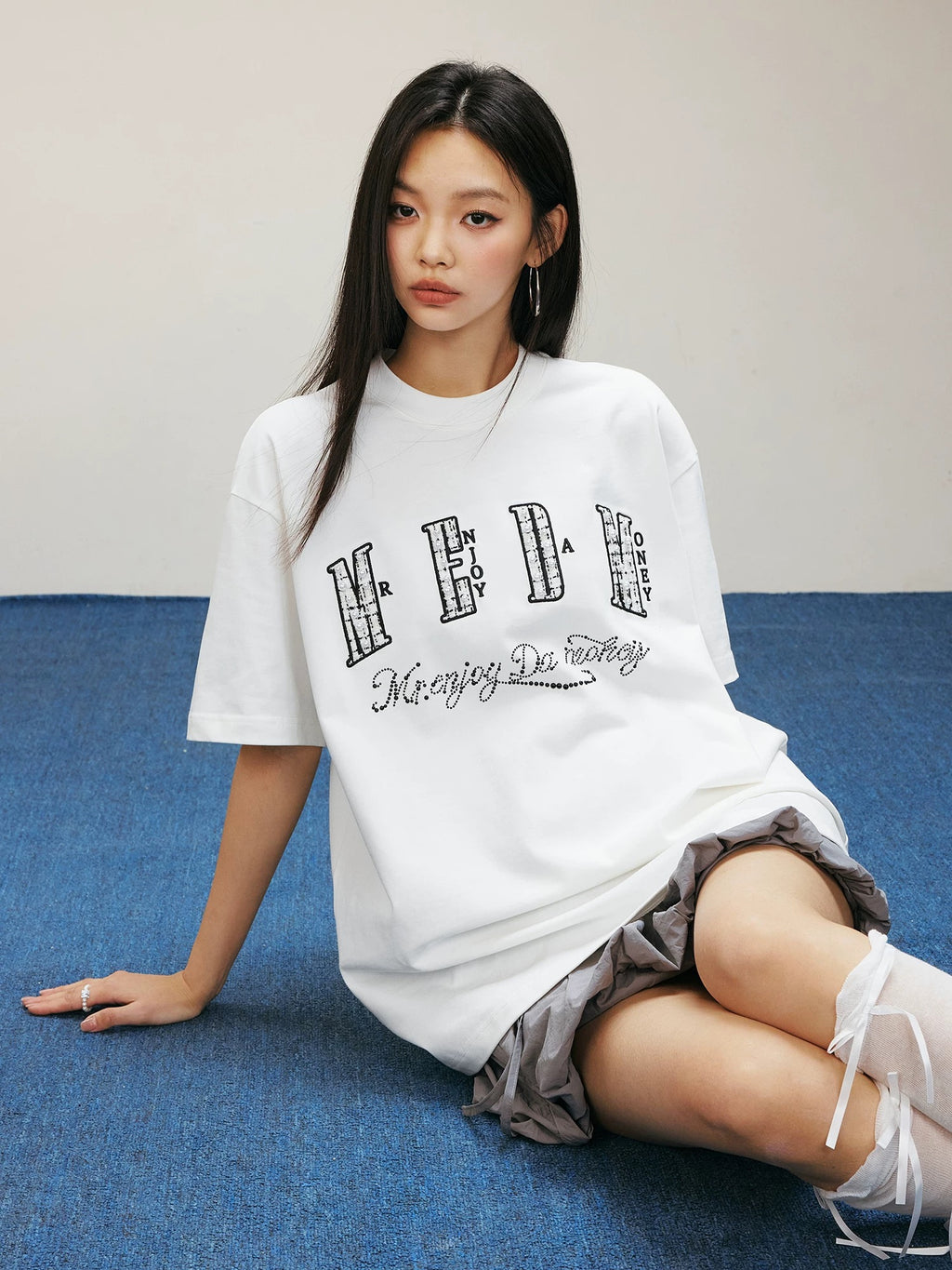 MEDM ALL ICONIC CRYSTAL WHITE TEE