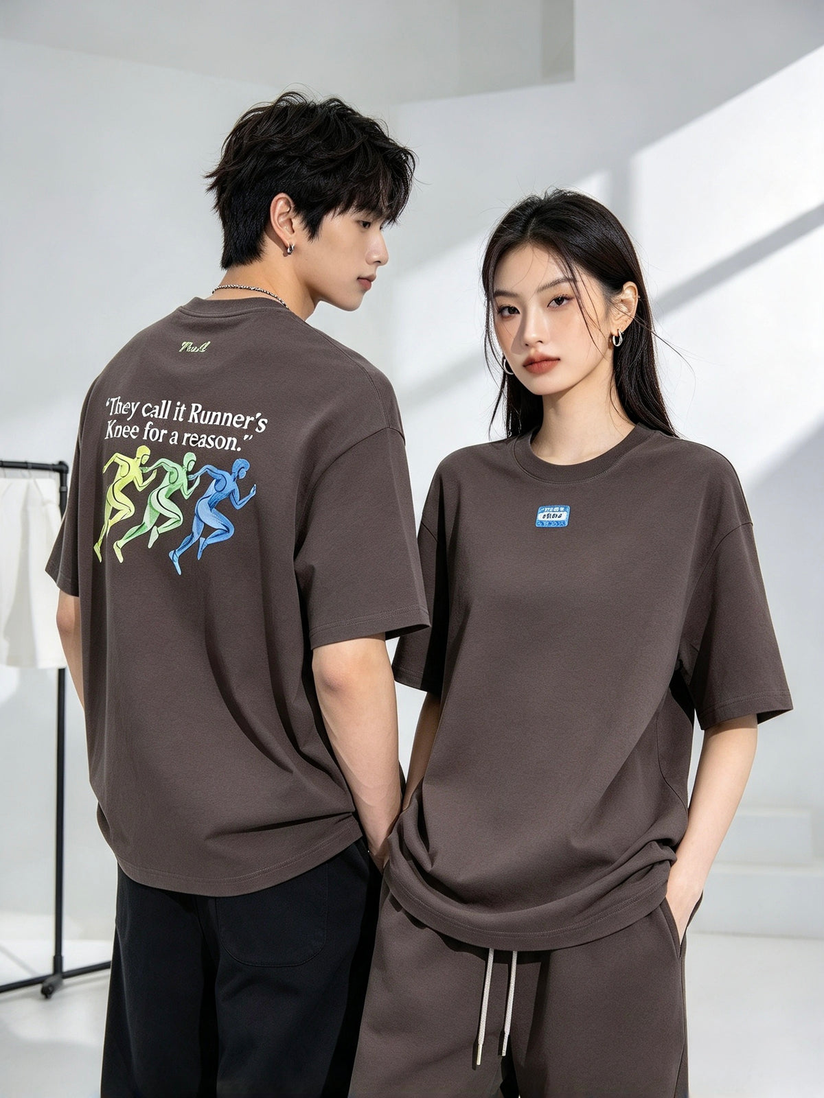MEDL BROWN TEE (RUNNING GUY) 11