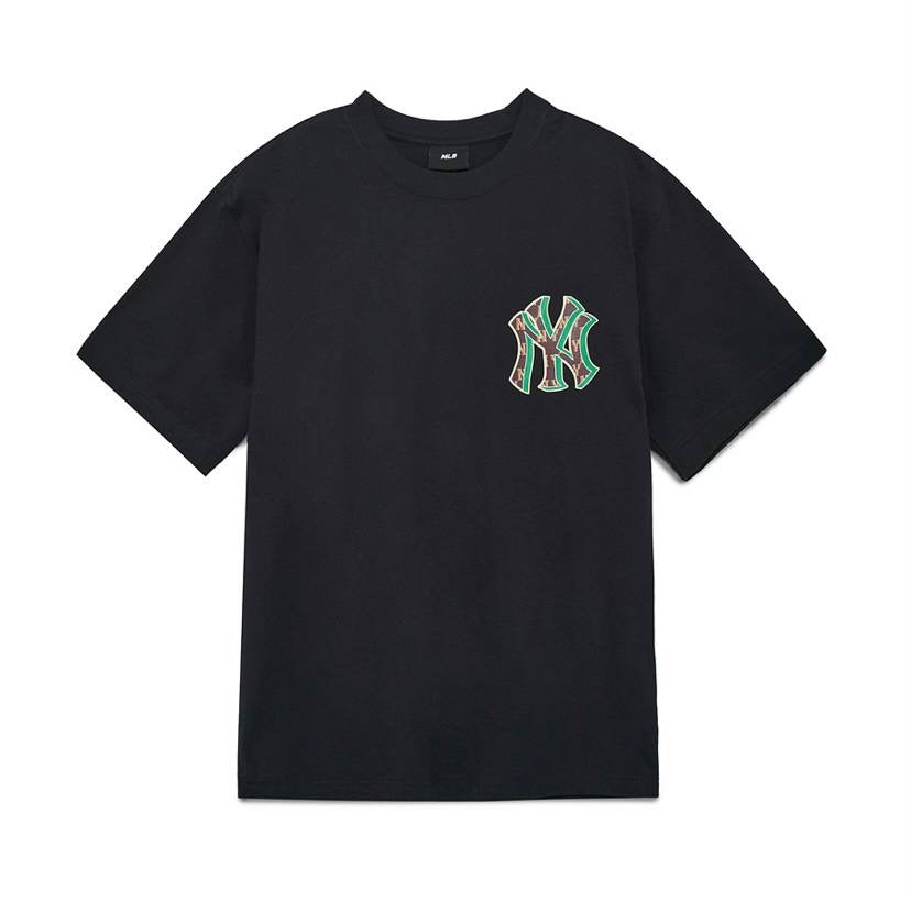 MLB Monotive New York Yankees T-shirt Black