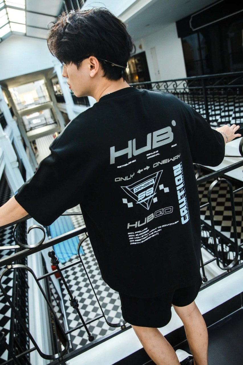 HUB RACEWAY TEE BLACK