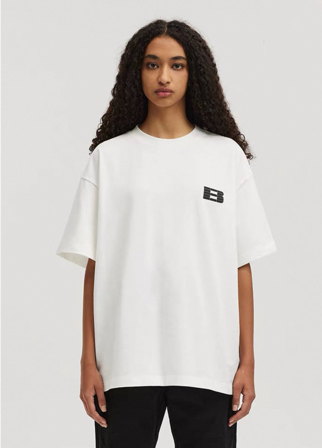 BONELESS ICONIC LOGO WHITE T SHIRT