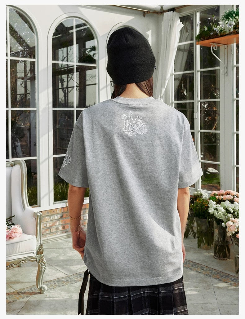MEDM BUTTERFLY FLOWER EMBROIDERY GREY TEE