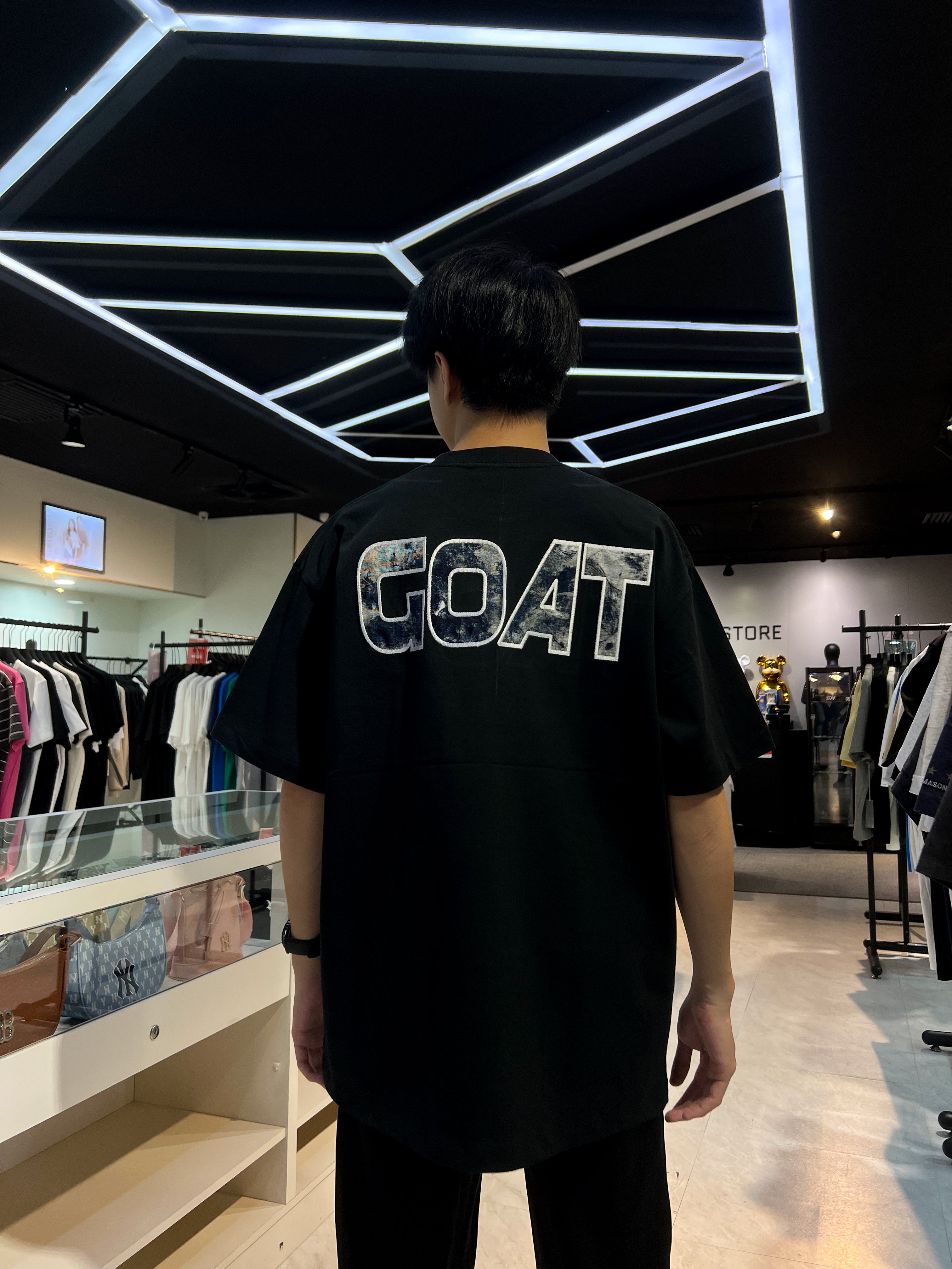 GOAT DENIM WHITE TEE BLACK