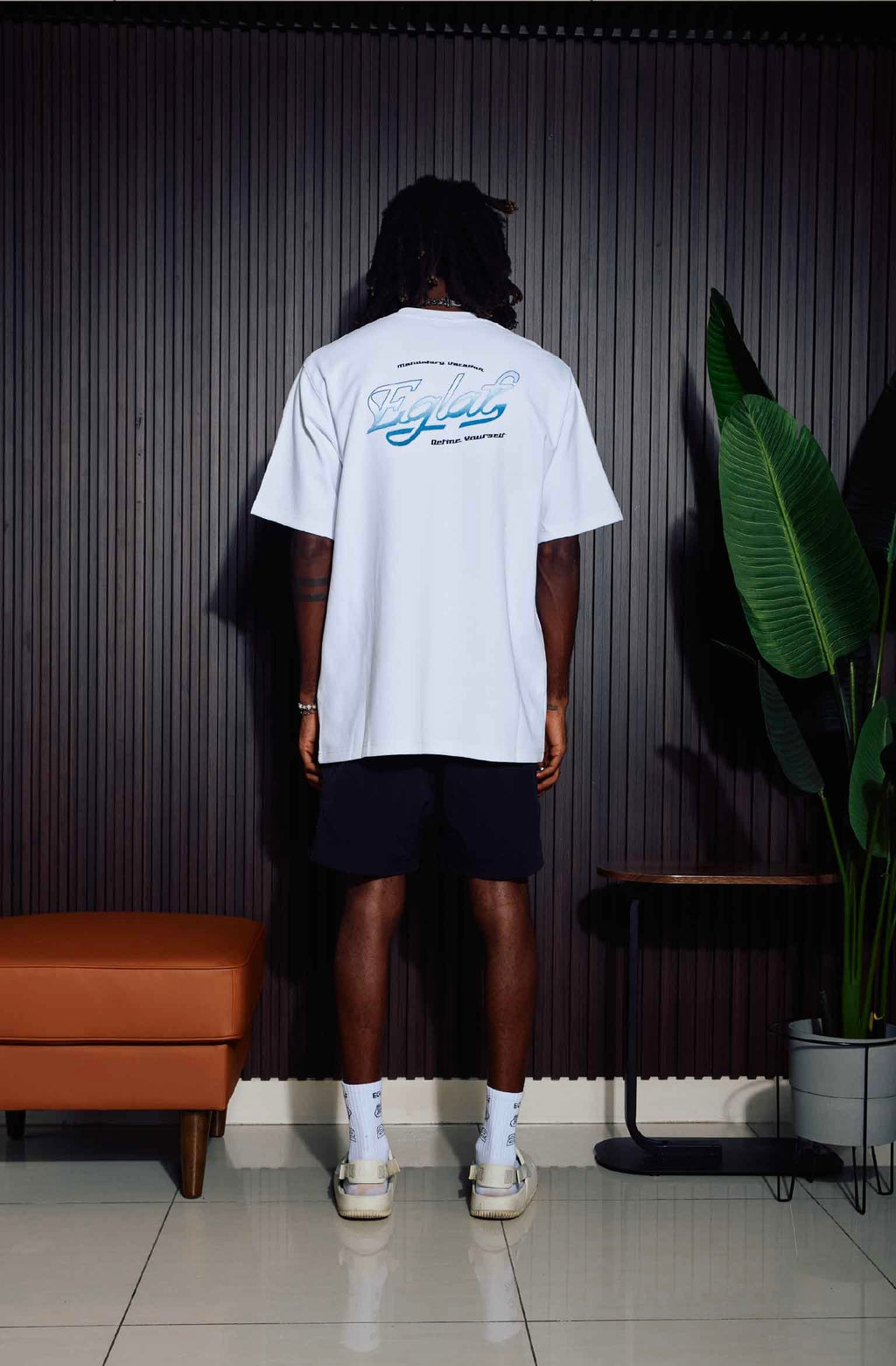 EGLAF MV GRADIENT LOGO TEE WHITE