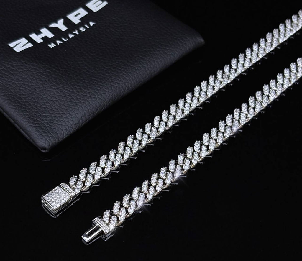 Iced-Out Prong Cuban Link Chain 8mm