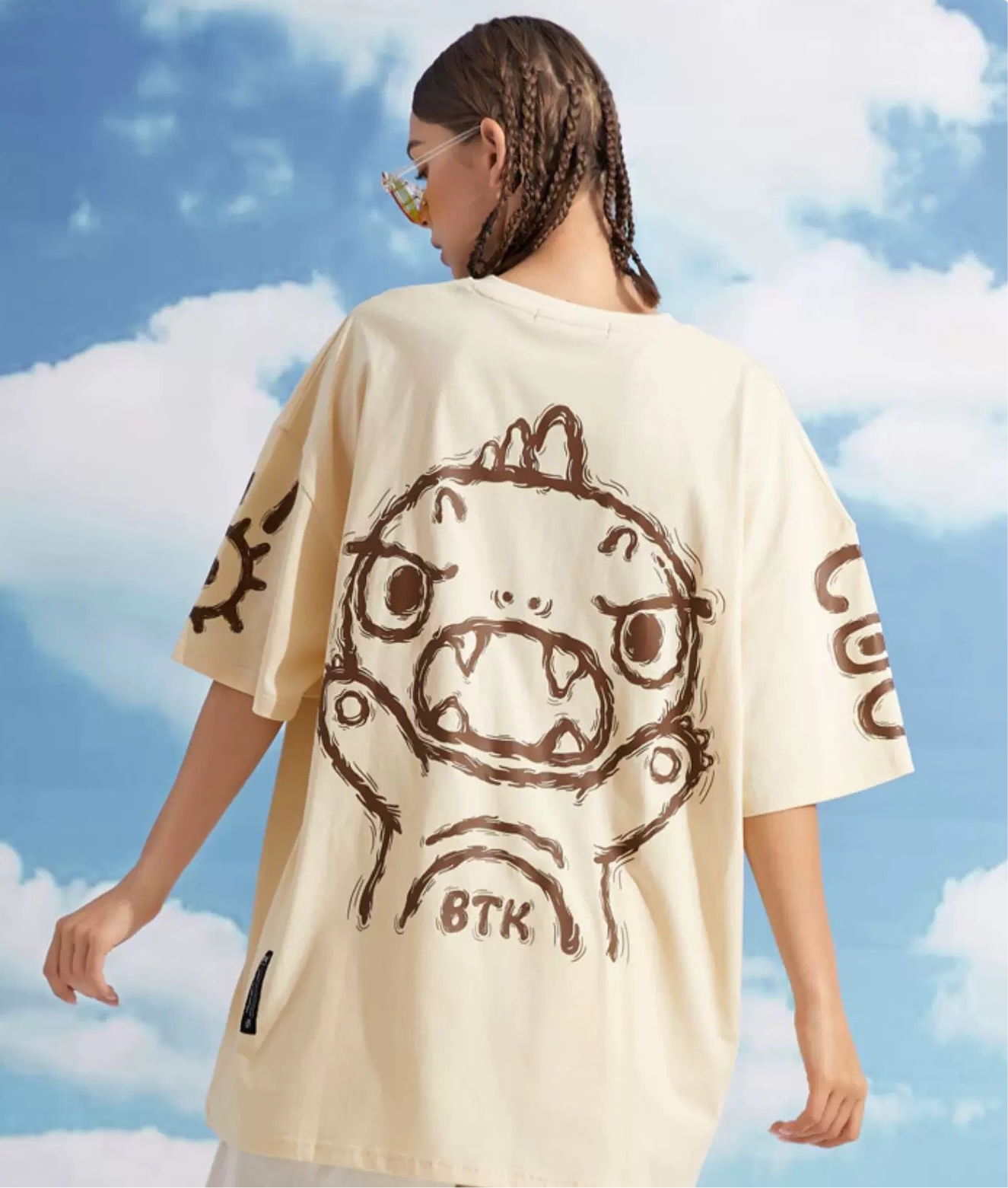 BTK BROWN LOGO TEE CREAM