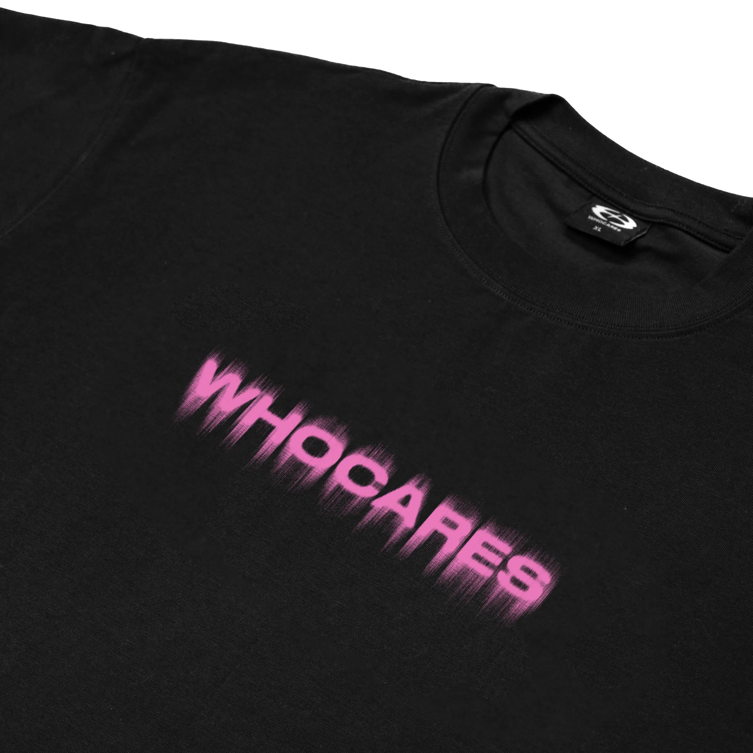 WHOCARES STATIC MOTION  TEE BLACK/PINK