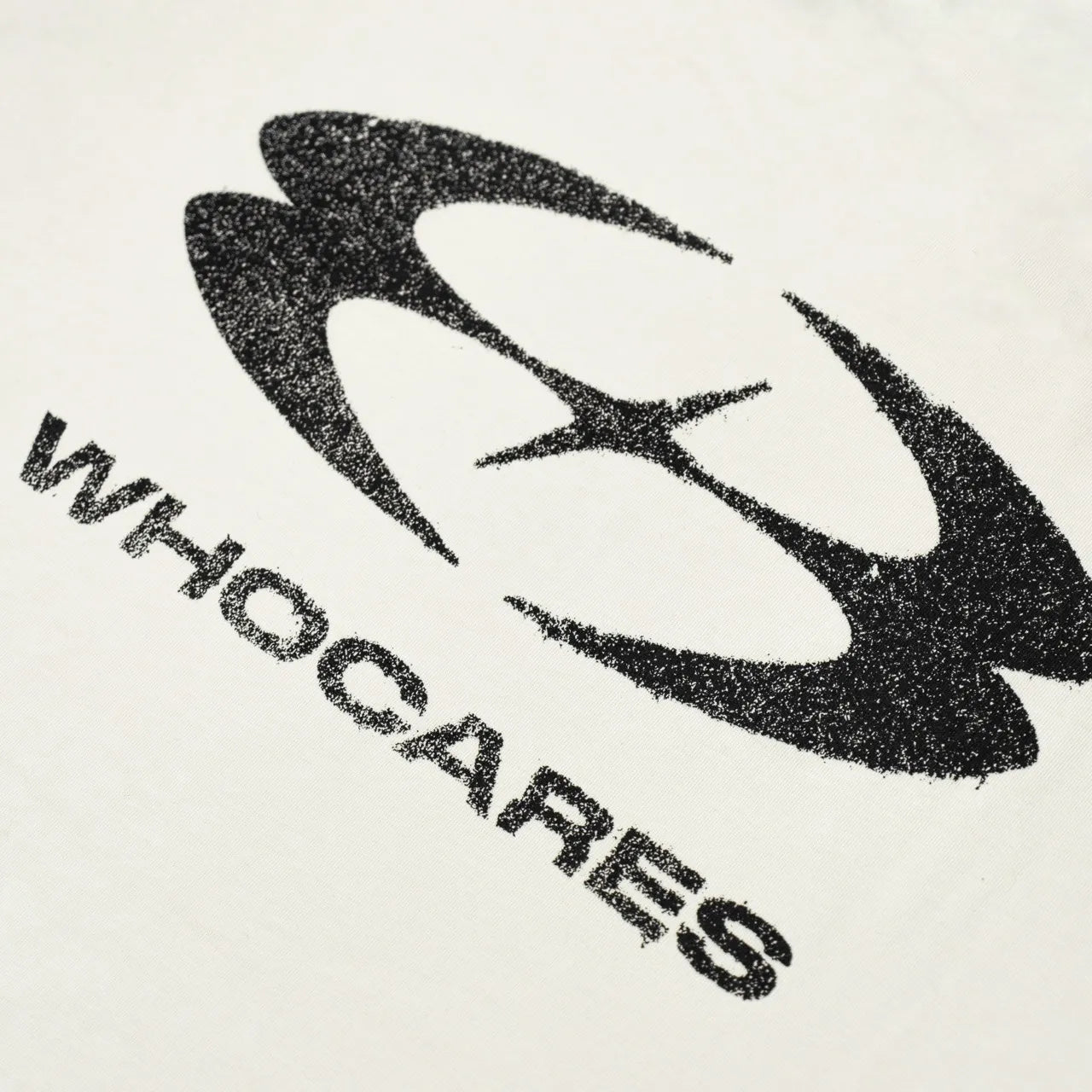 WHOCARES STATIC MOTION  TEE BEIGE