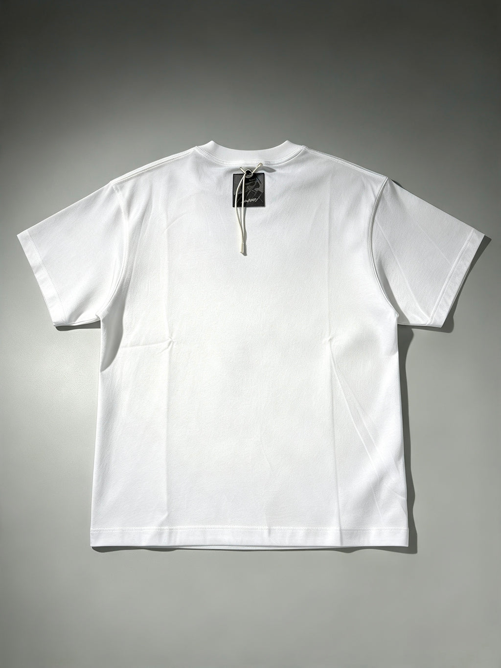 IIXI  TEE WHITE 24