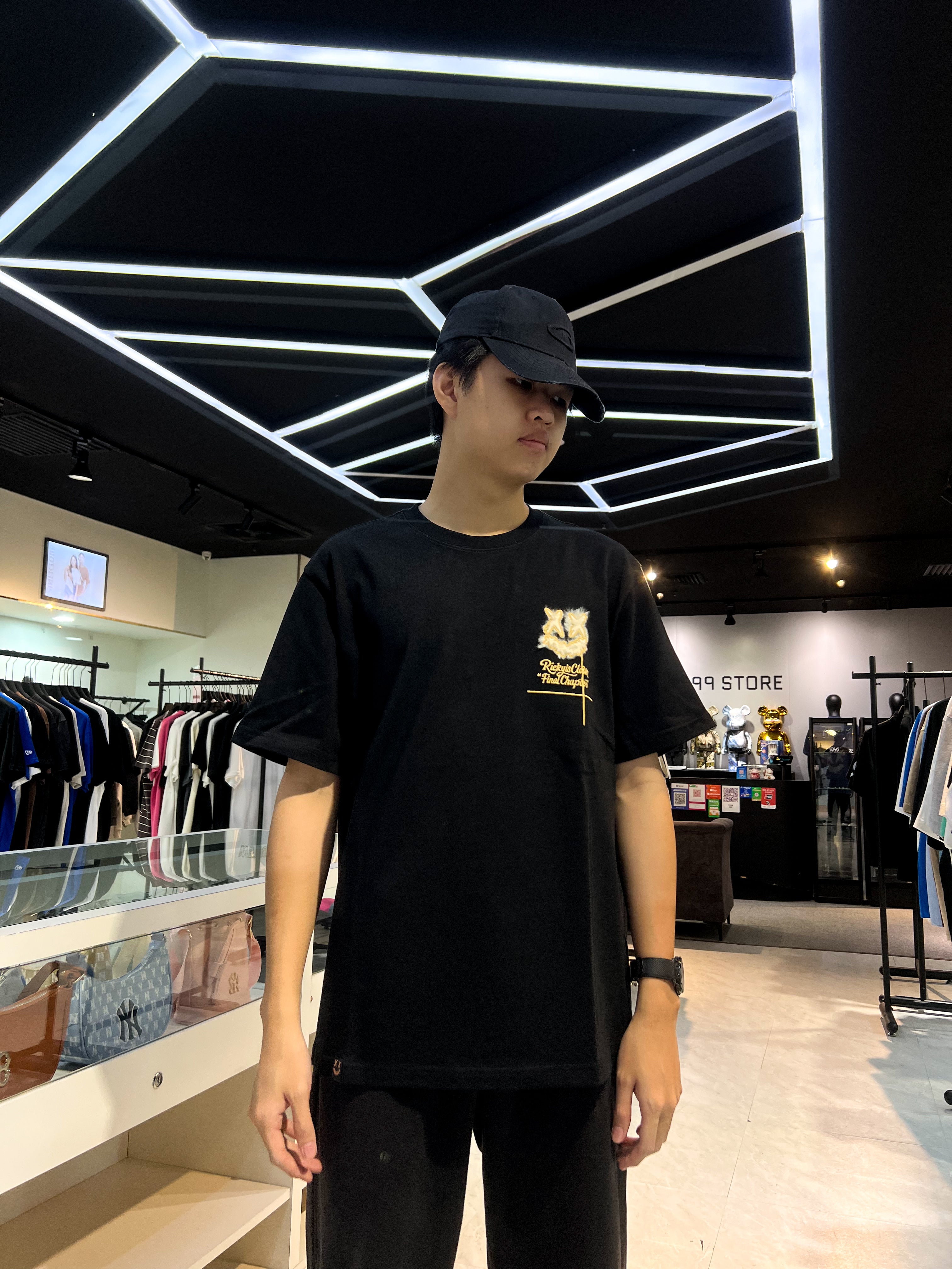 RICKYISCLOWN WHITE CUT FURRY CLOWN TEE BLACK