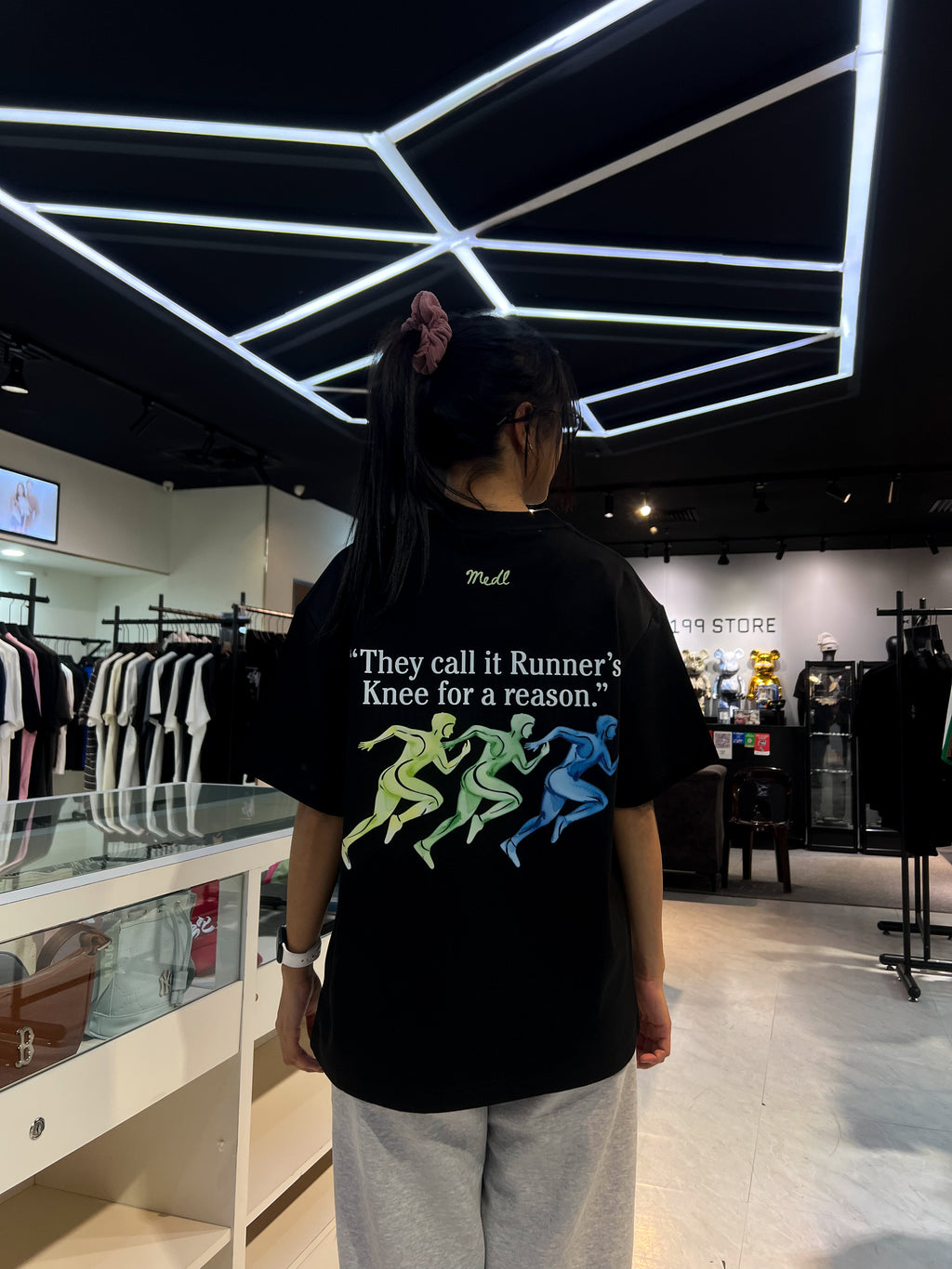MEDL RUNNER KNEE TEE BLACK