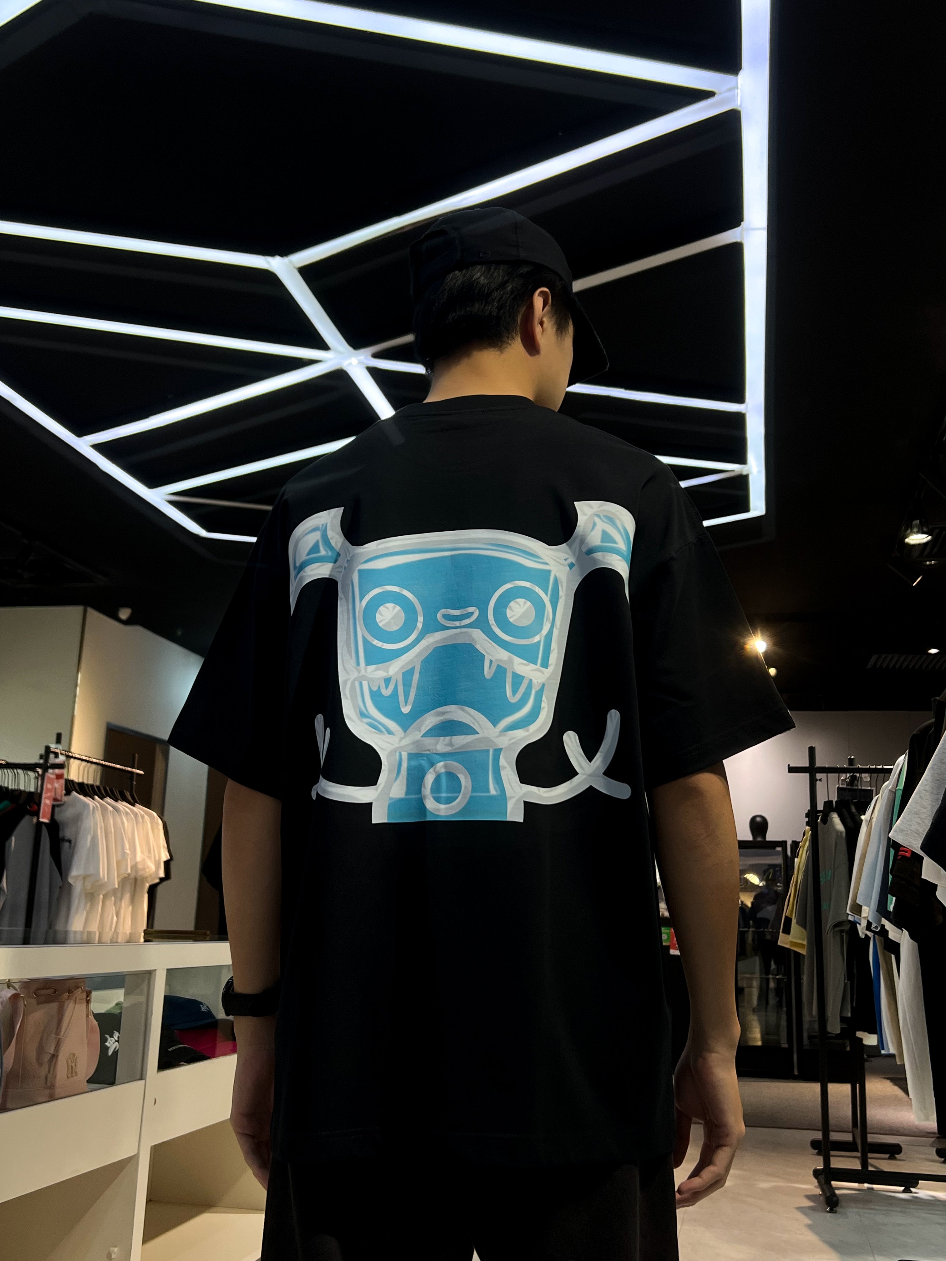 MINDLESS 010BK TEE BLACK