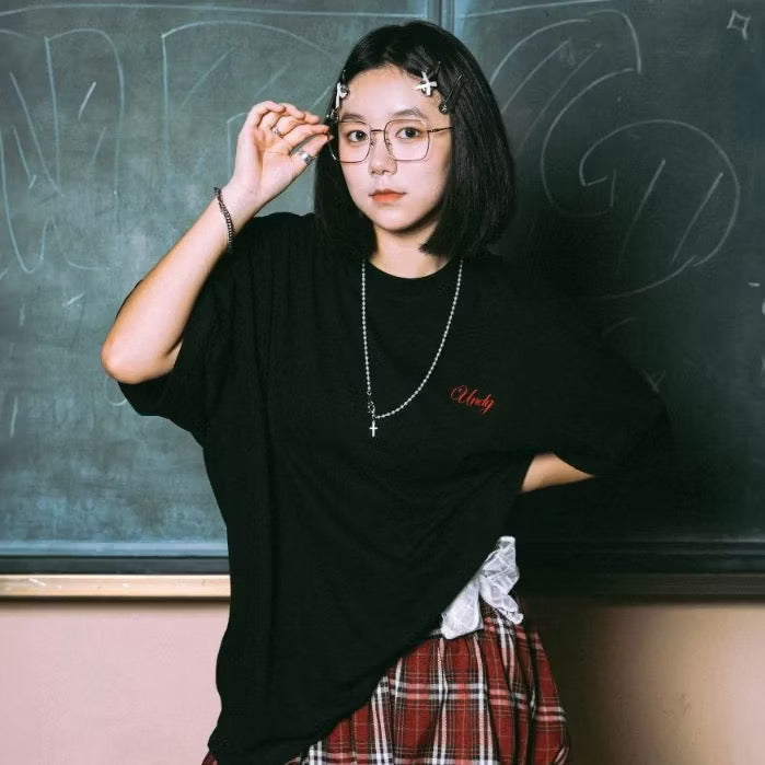 UNDG RED INK SIGNATURE TEE BLACK