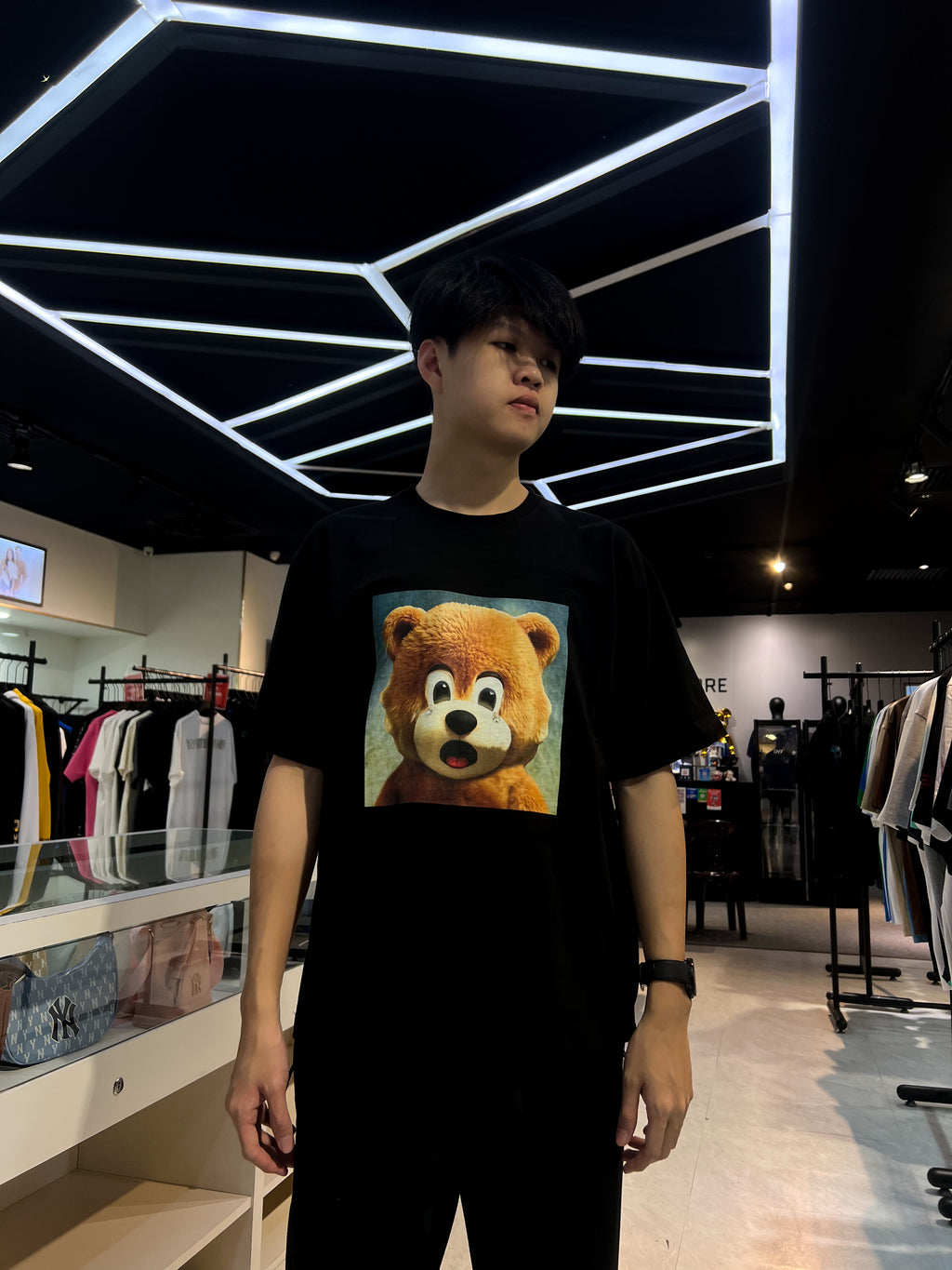 ADLV BEAR BABY FACE JEWELR BLACK TEE
