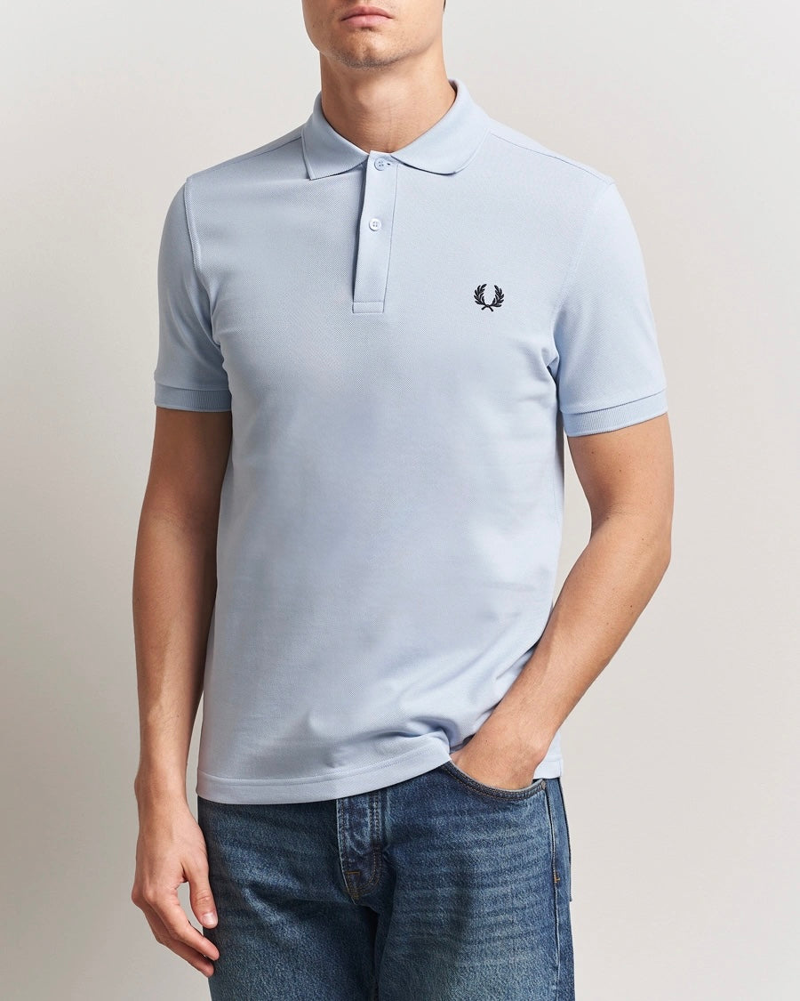FRED PERRY (classic logo polo shirt) (blue tee, black logo)