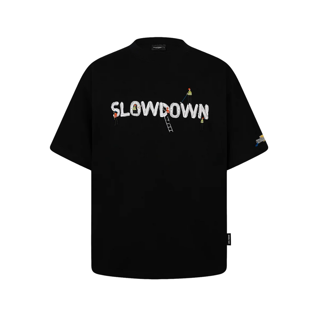 SLOWDOWN PAINTER-INSPIRED 3D PUFF EMBROIDERY BLACK TEE